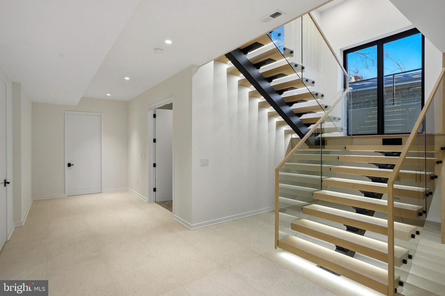 7103 Westbury Road photo 80