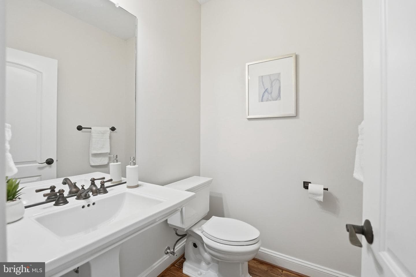 2905 Hibbard Street photo 16