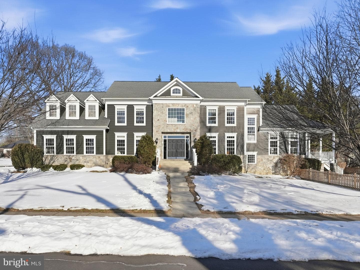 2905 Hibbard Street photo 2