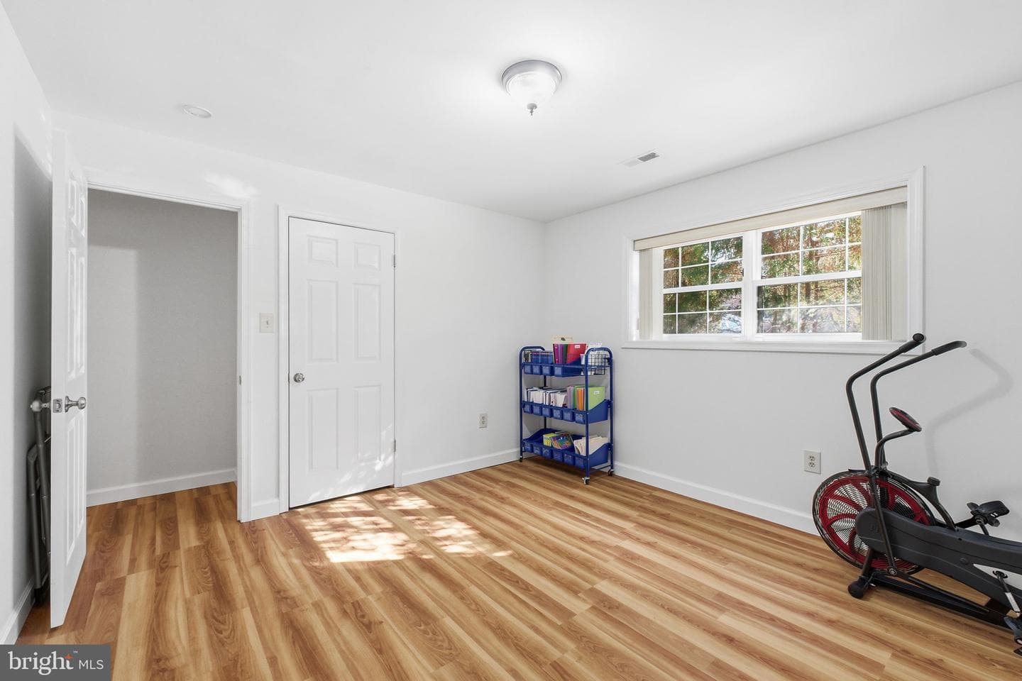 5206 Leeward Lane photo 25