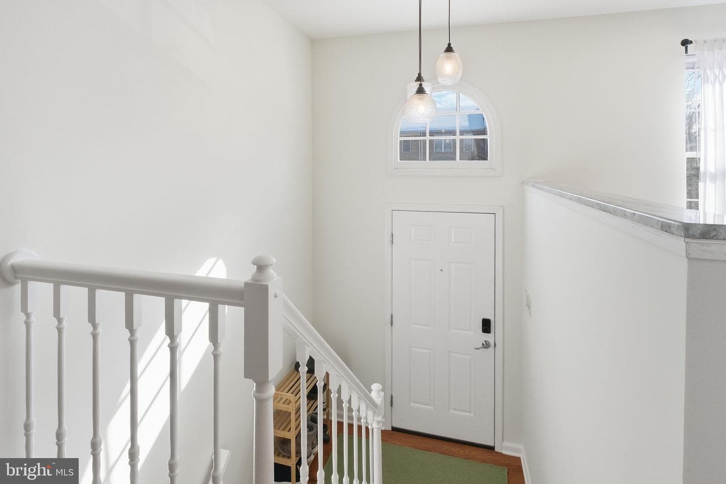 5206 Leeward Lane photo 8