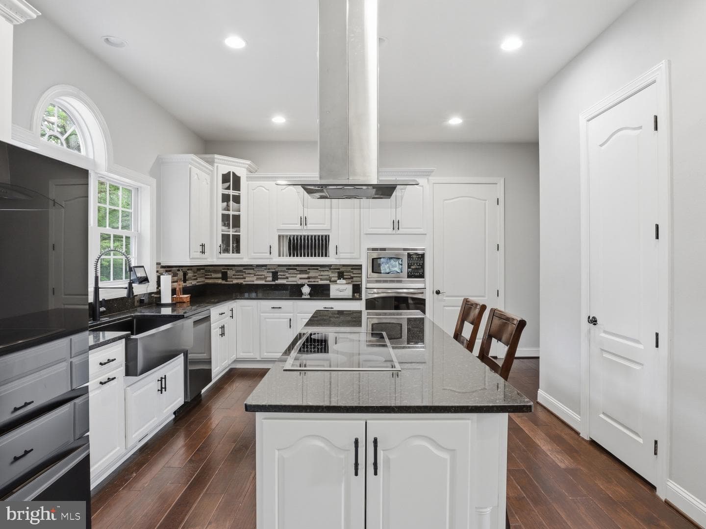 7501 Clifton Road photo 16