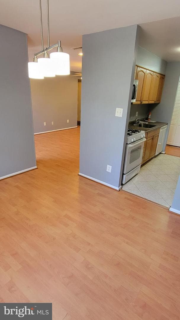 3300 Woodburn Village Dr photo 4