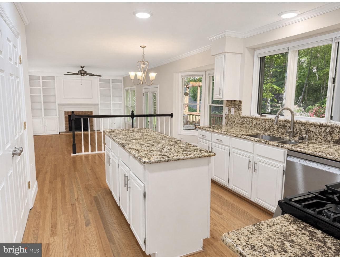 7917 Donegal Ln photo 10