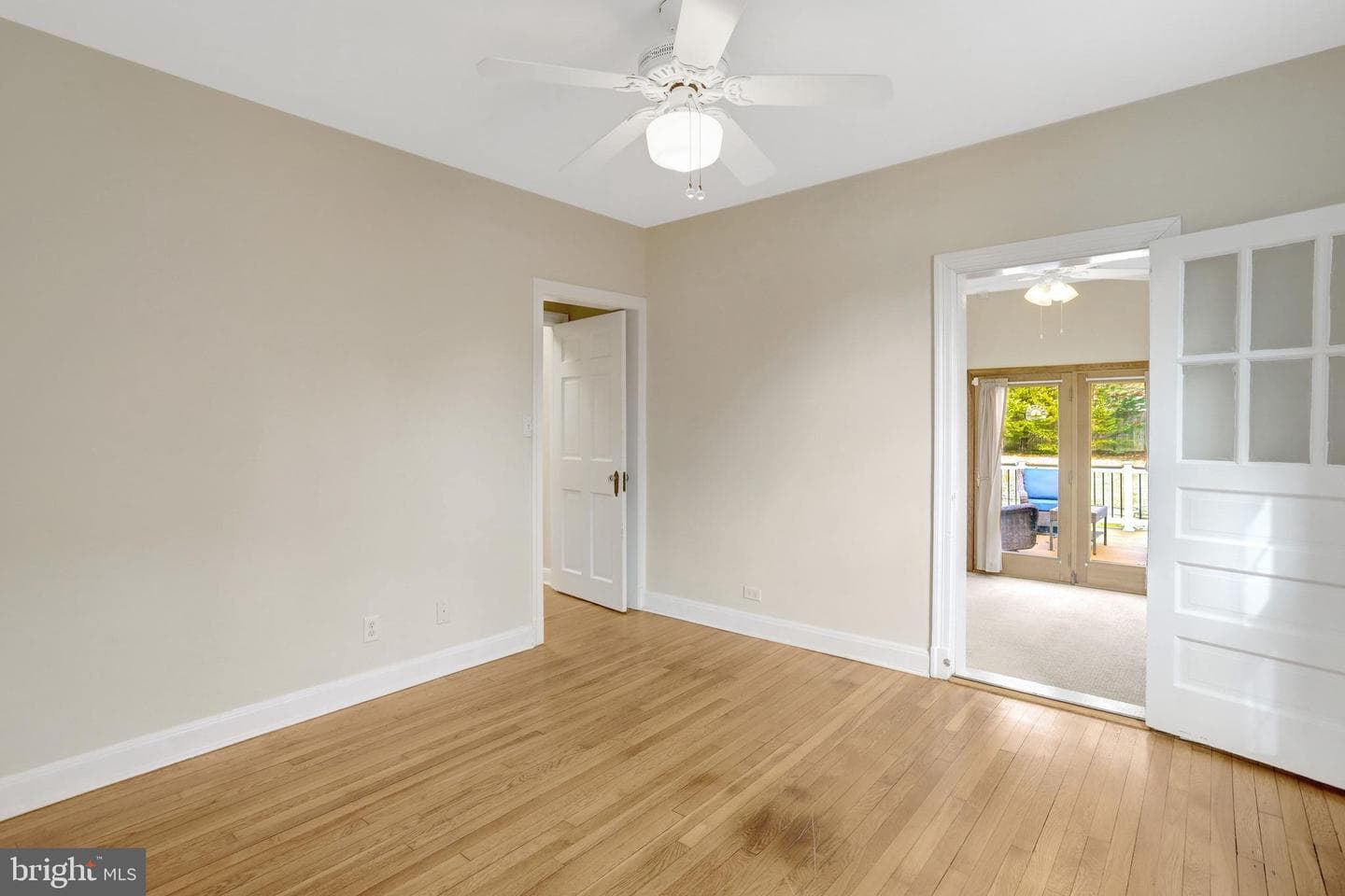 6070 Wooten Drive photo 12
