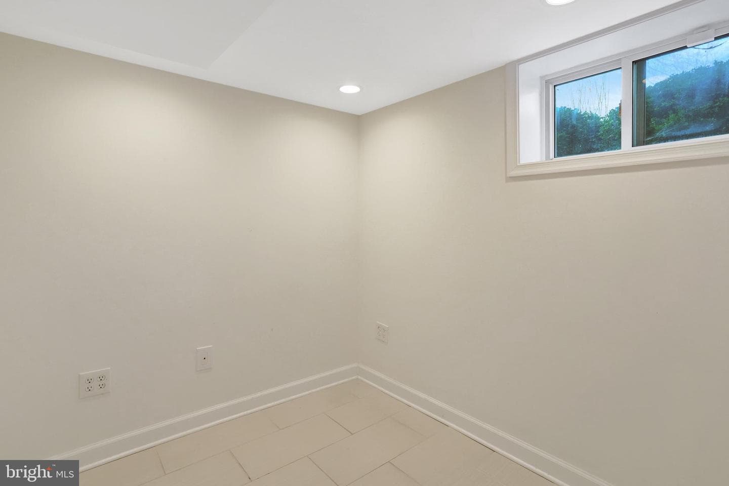 6070 Wooten Drive photo 24