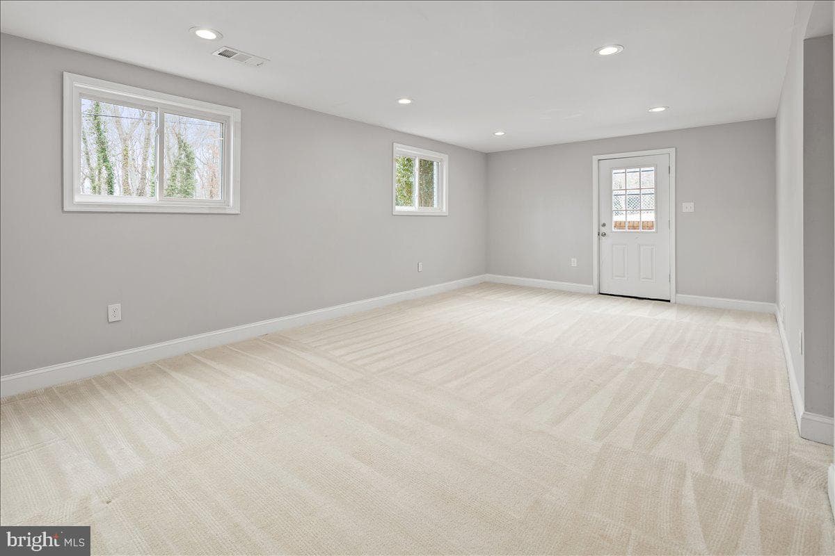 8711 Millbrook Place photo 36