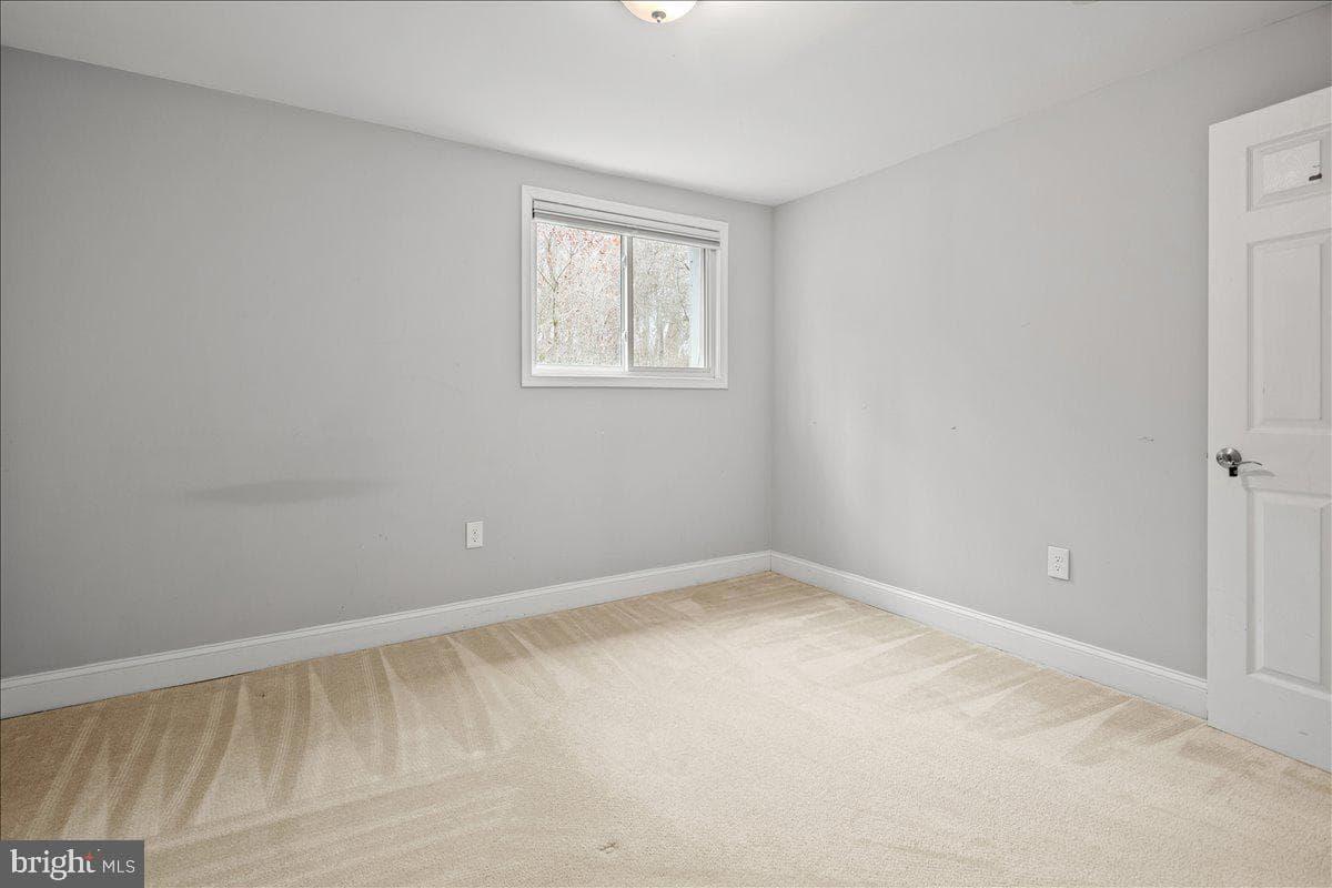 8711 Millbrook Place photo 44