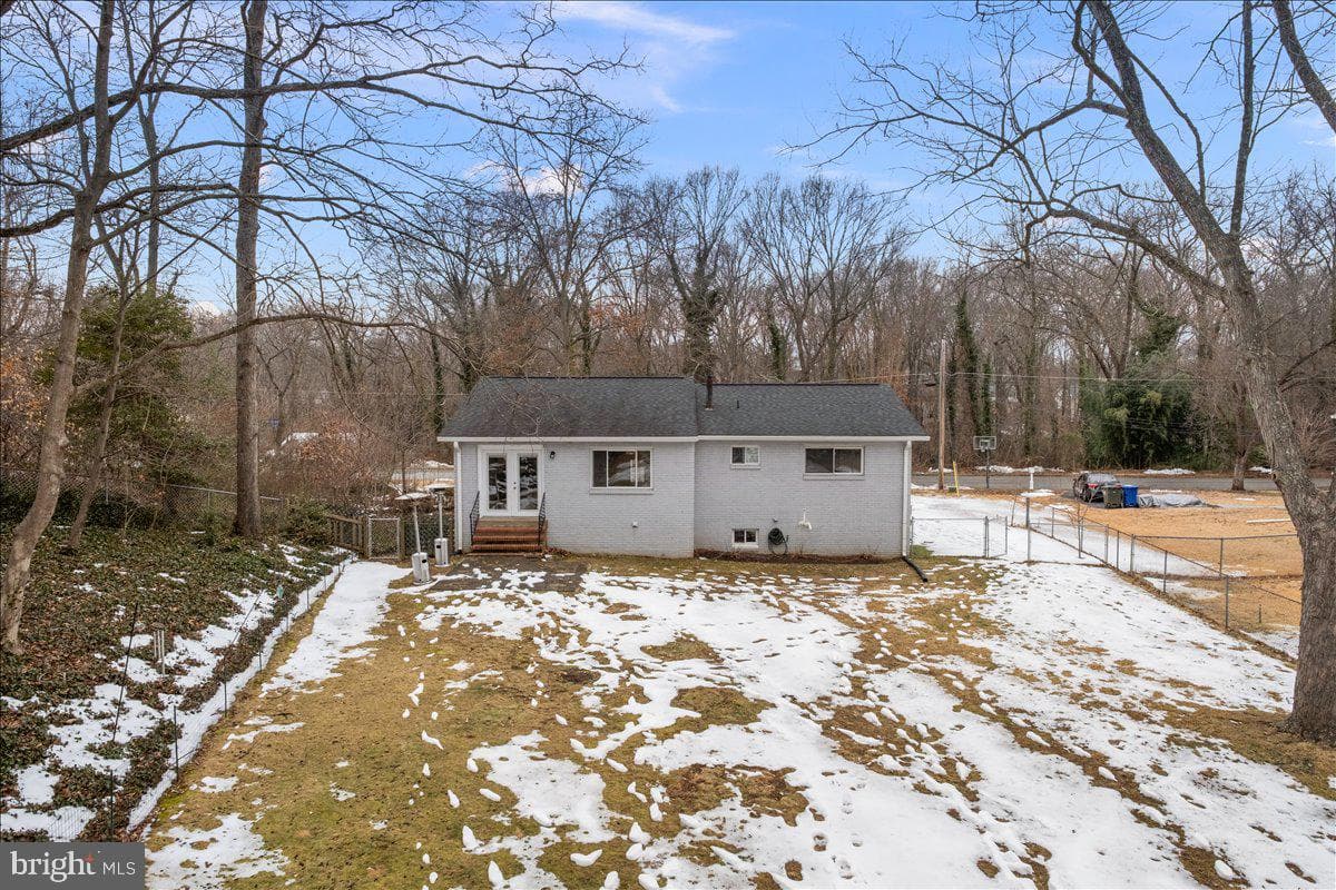 8711 Millbrook Place photo 53