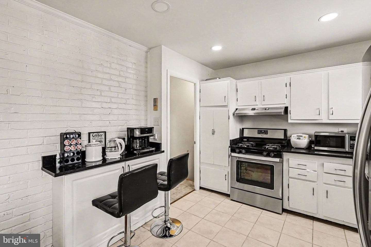 7112 Dalhouse Street photo 5
