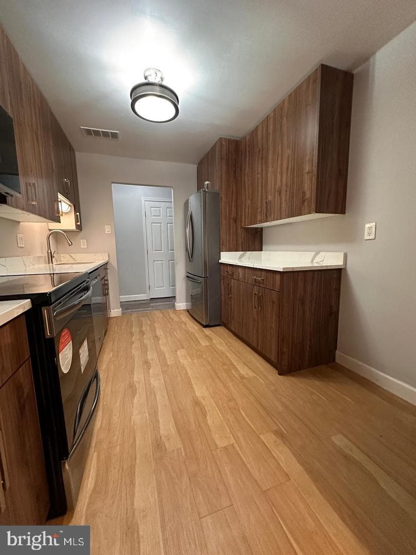 525 Florida Avenue #202 photo 16