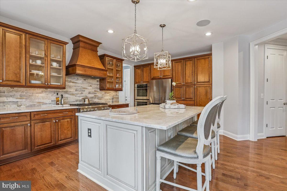 10321 Lynch Lane photo 13