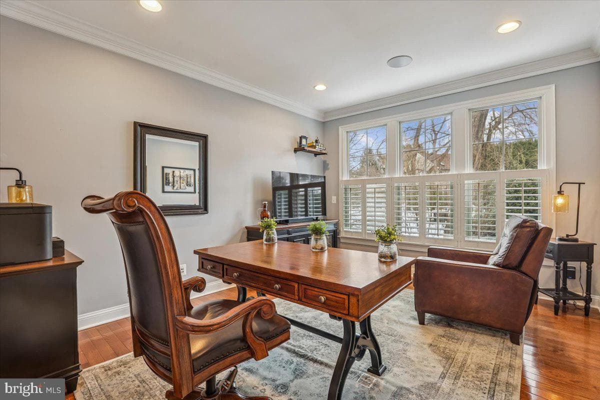 10321 Lynch Lane photo 23