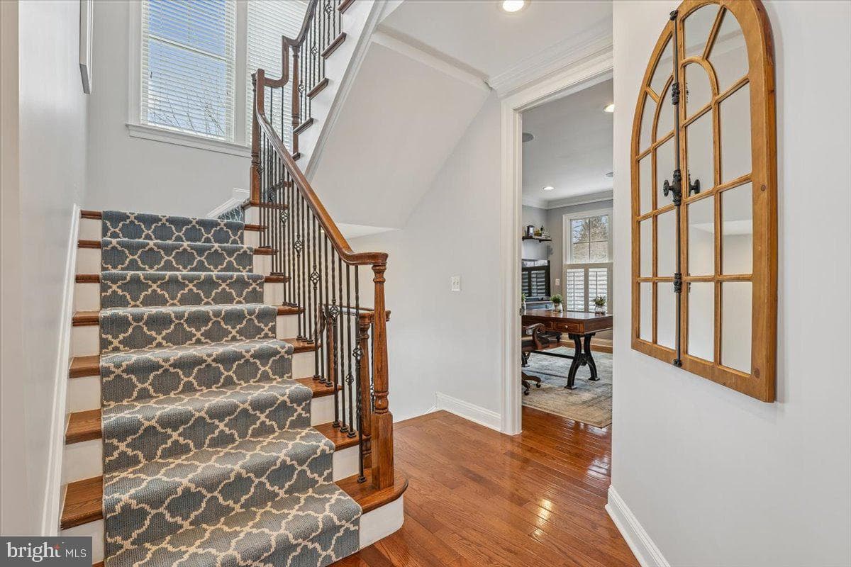 10321 Lynch Lane photo 25