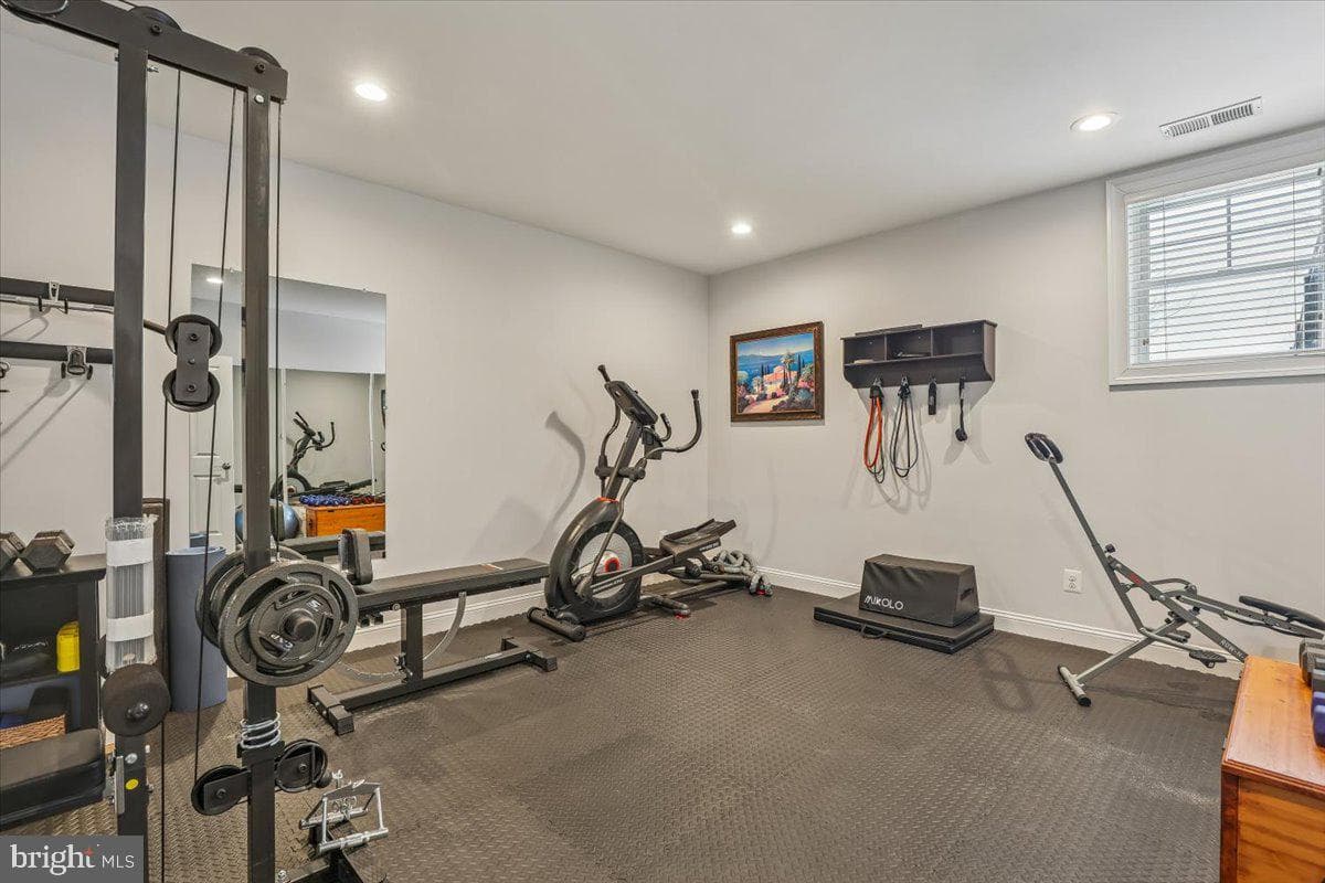 10321 Lynch Lane photo 45