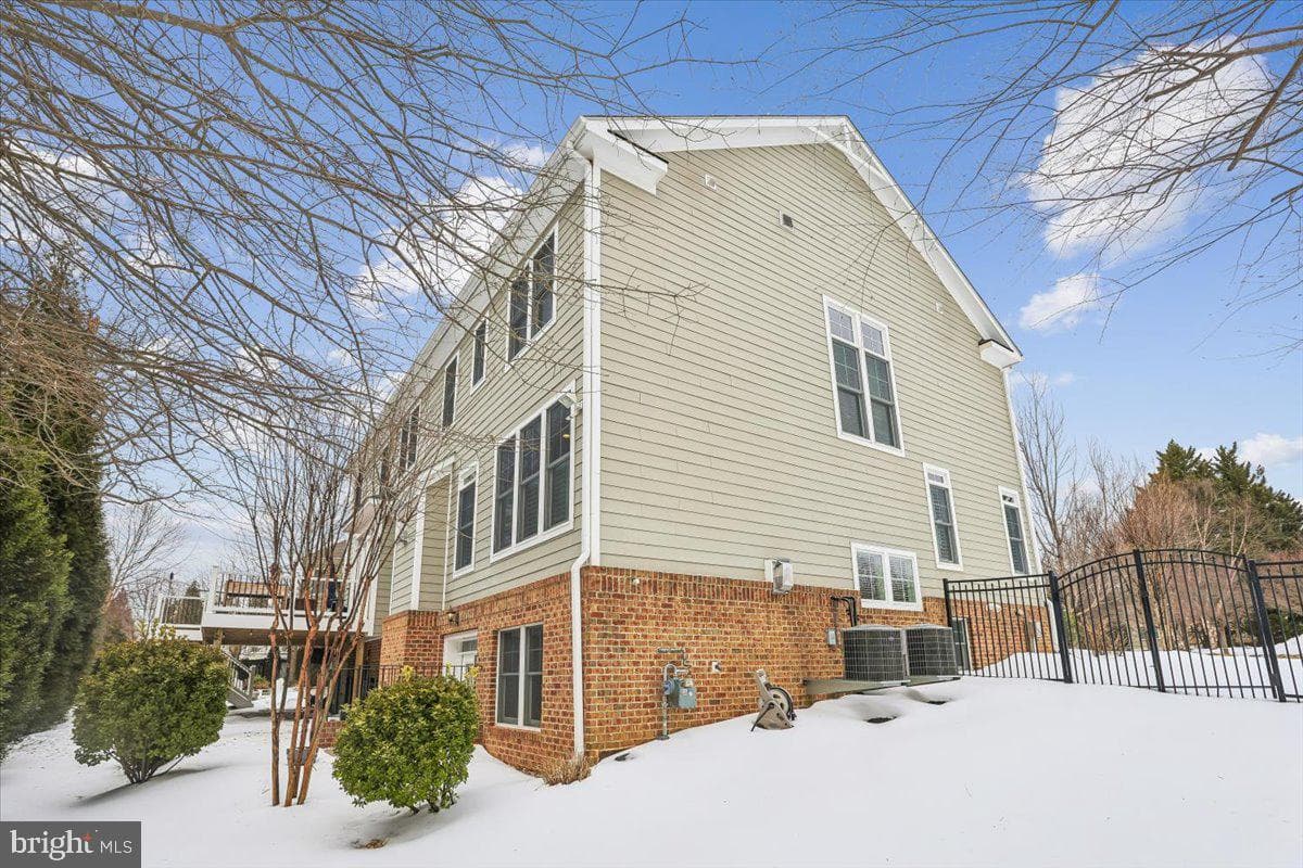 10321 Lynch Lane photo 62