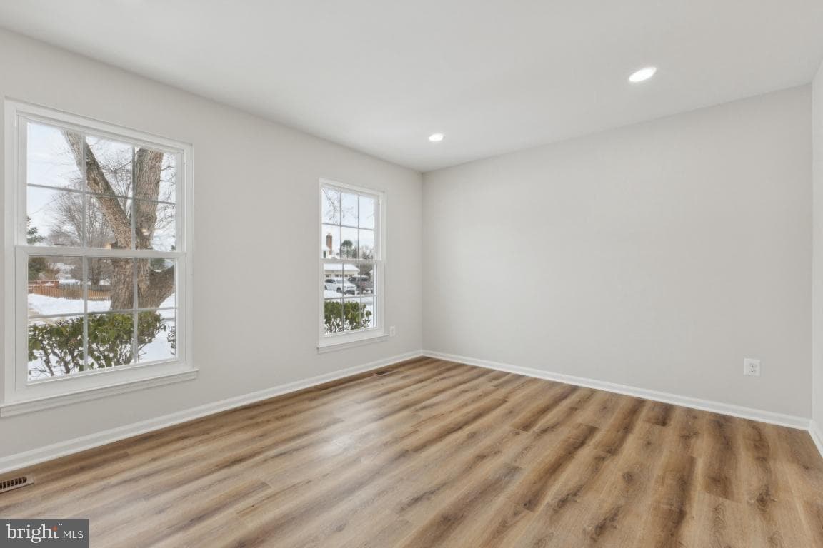 12920 New Parkland Drive photo 5