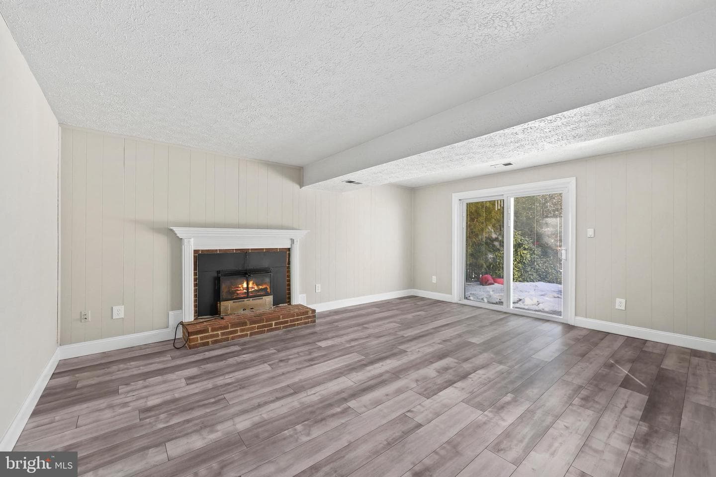 7611 Camp Alger Avenue photo 31