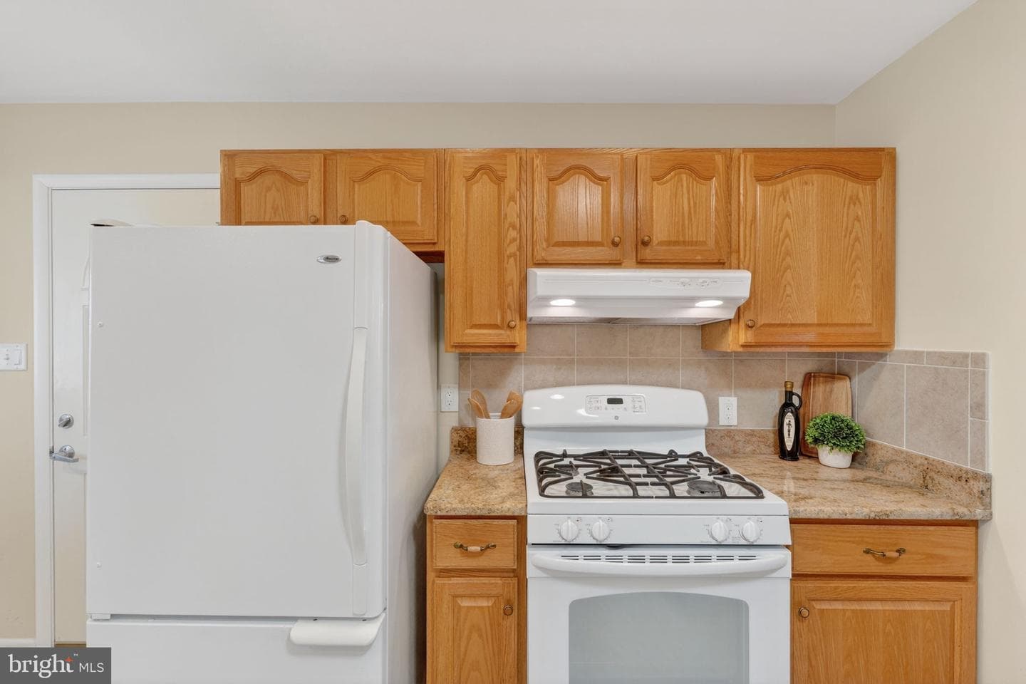 6424 Cabell Court photo 12