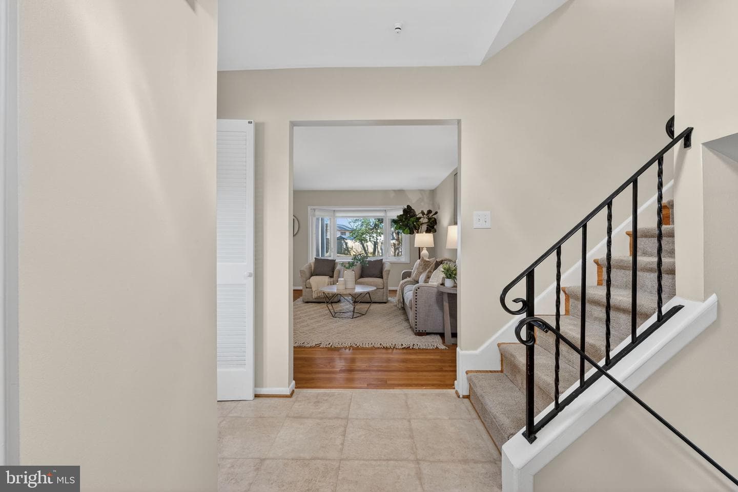 6424 Cabell Court photo 5