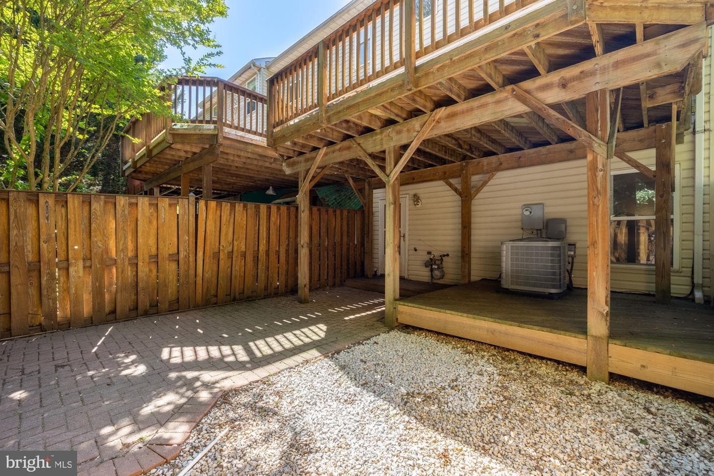 8906 Royal Astor Way photo 34