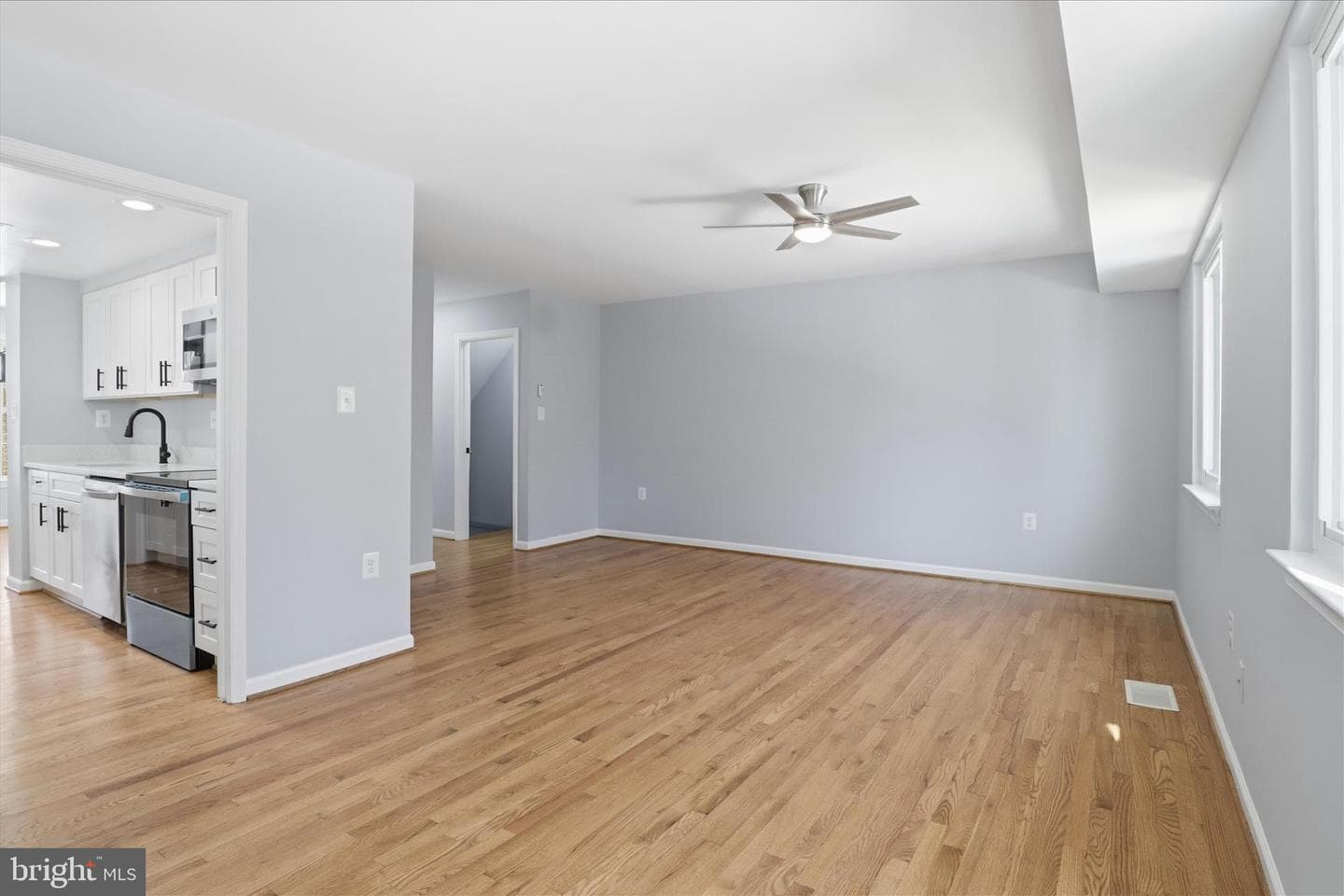 6027 Bonnie Bern Court photo 13