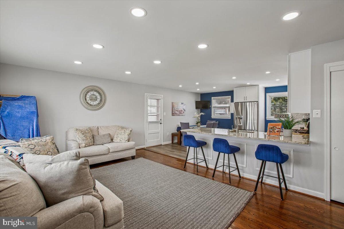 6916 Ruskin Street photo 13