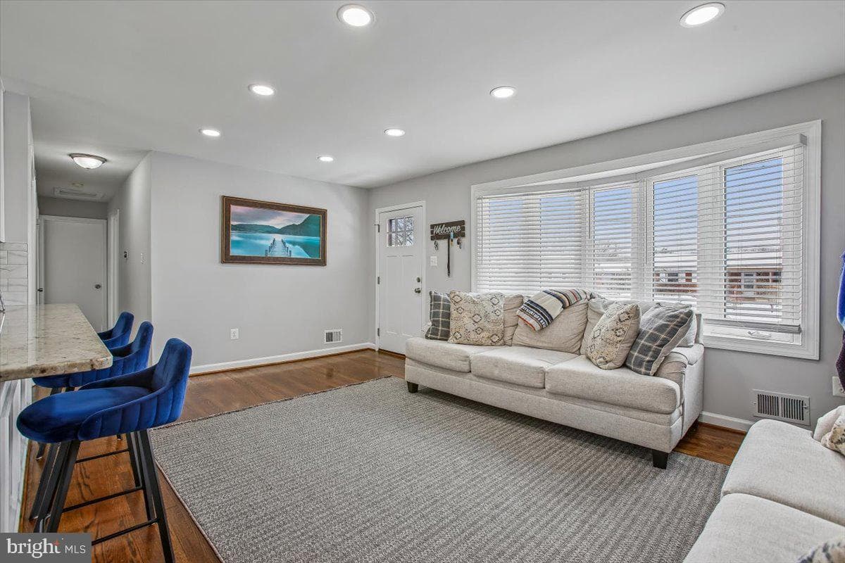6916 Ruskin Street photo 14