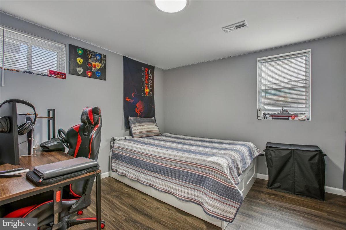 6916 Ruskin Street photo 42