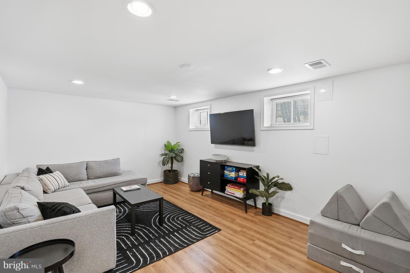 6506 Cygnet Drive photo 35