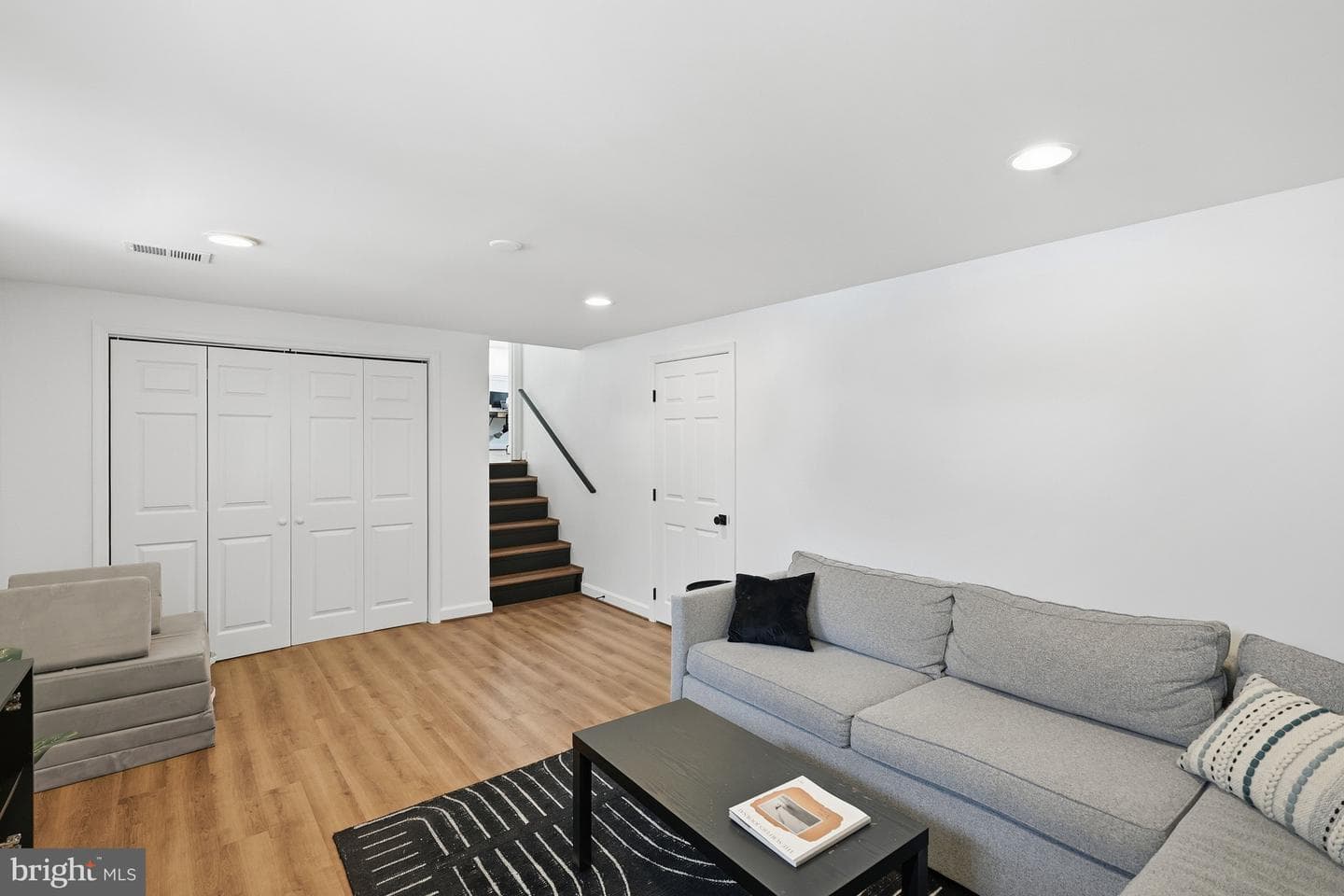 6506 Cygnet Drive photo 39