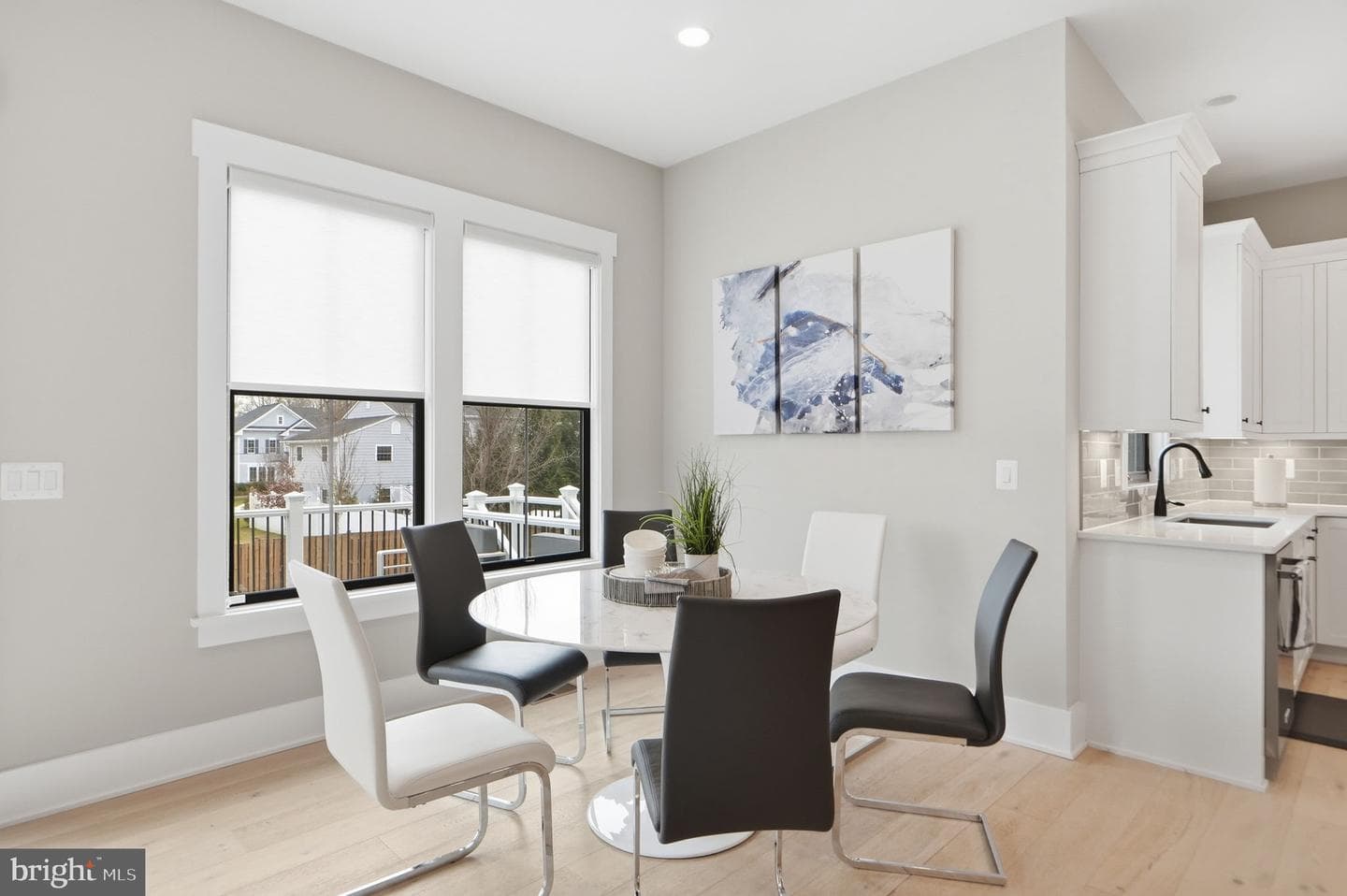 315 Charles Street SE photo 27