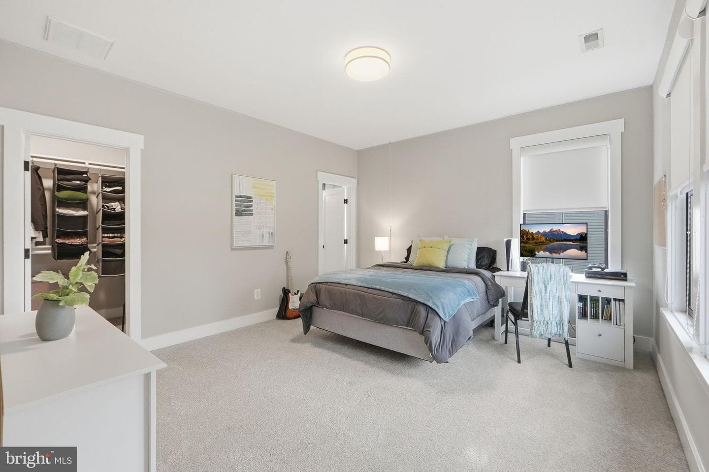 315 Charles Street SE photo 56