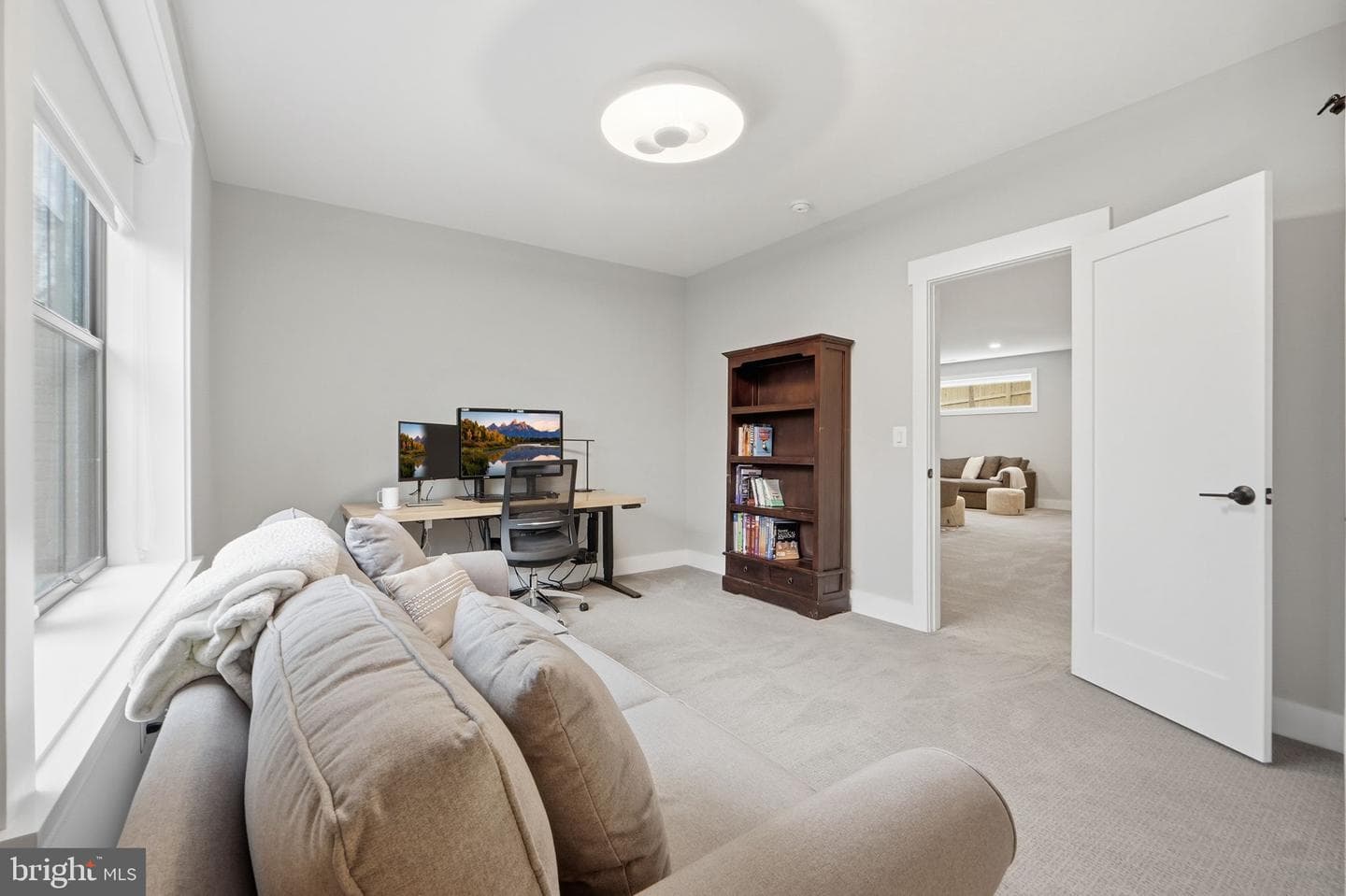 315 Charles Street SE photo 66