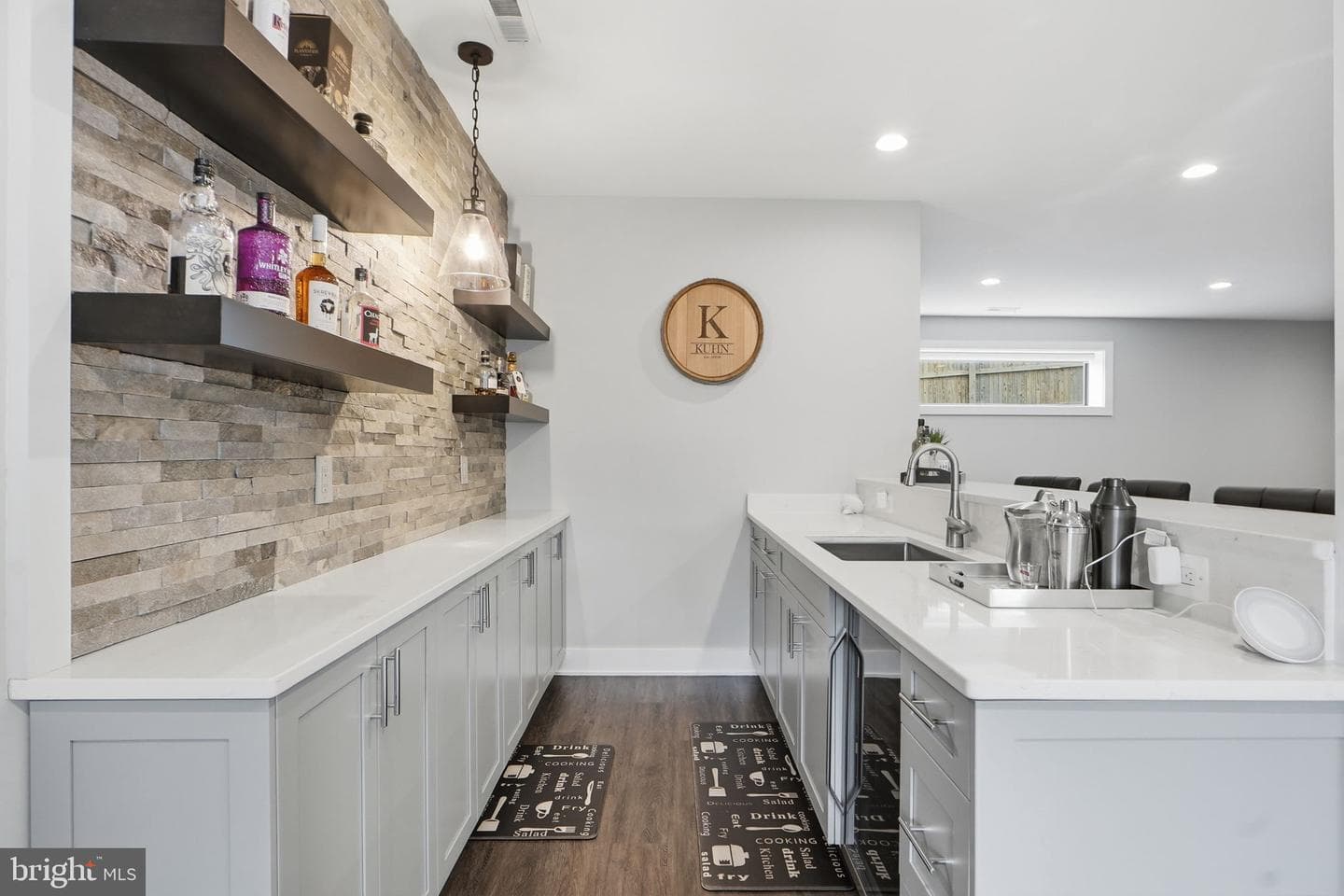 315 Charles Street SE photo 74