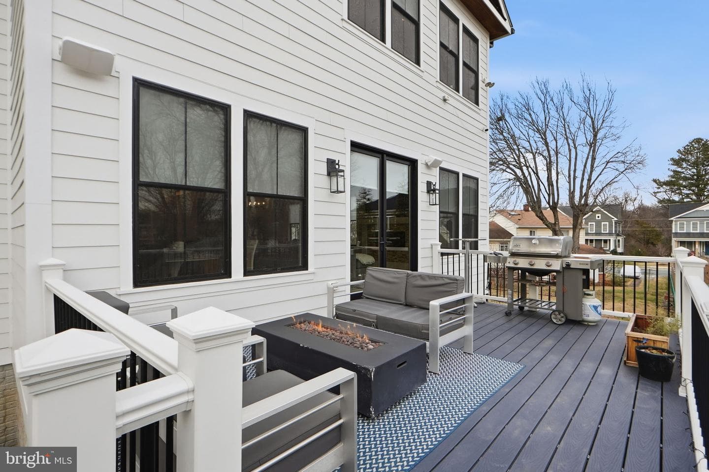 315 Charles Street SE photo 80