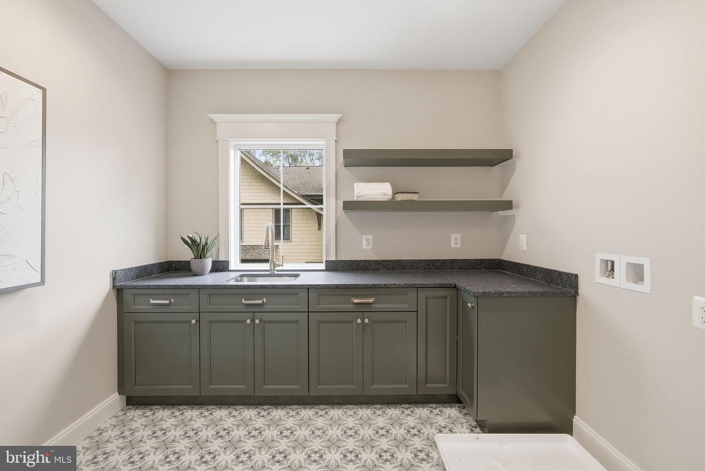 439 Lewis Street NW photo 34