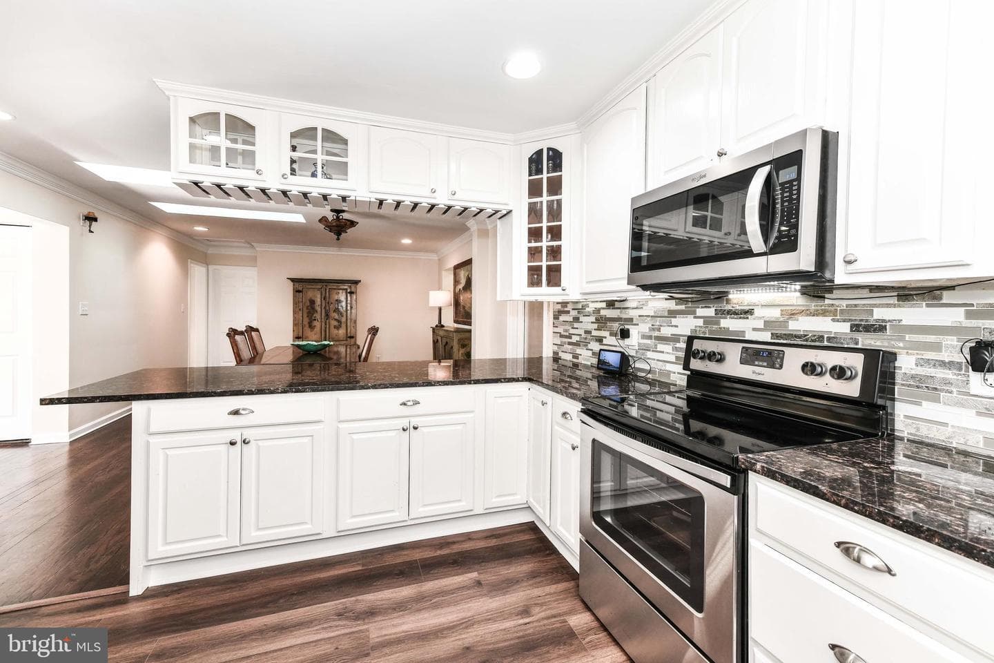 7518 Fairwood Lane photo 1