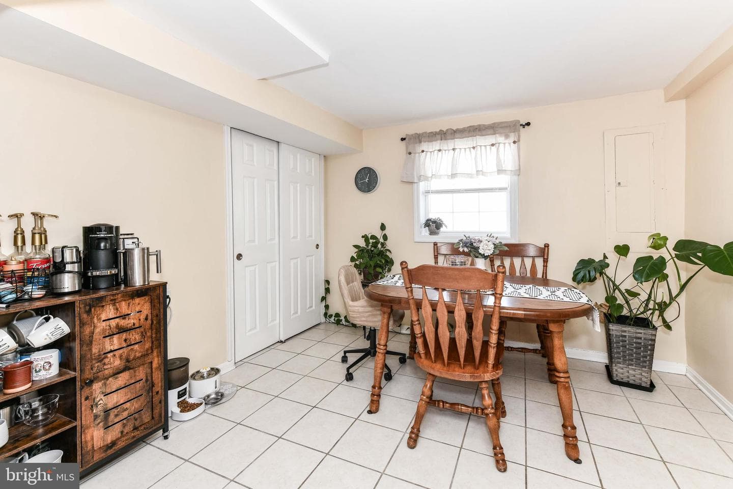 7518 Fairwood Lane photo 31
