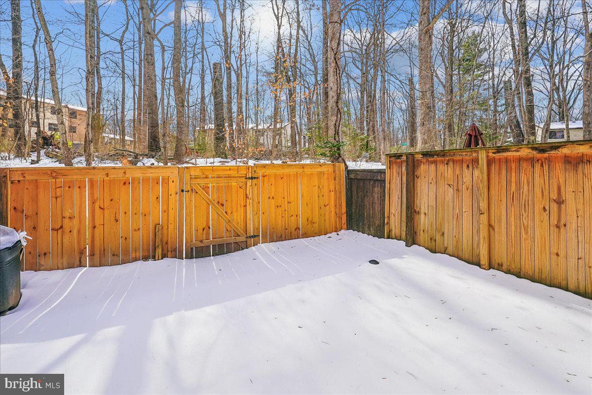 2315 Emerald Heights Court photo 10