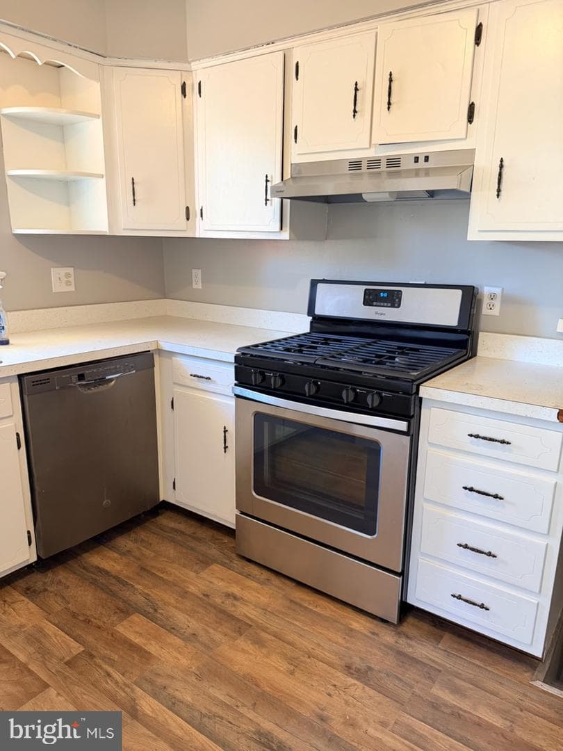 6301 Julian Street photo 2