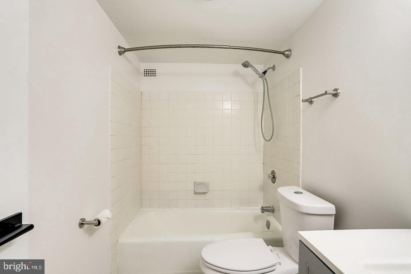 2300 Pimmit Drive #102 photo 27