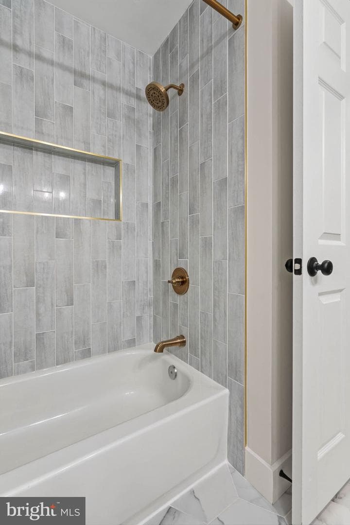 2678 Oakton Glen Drive photo 40