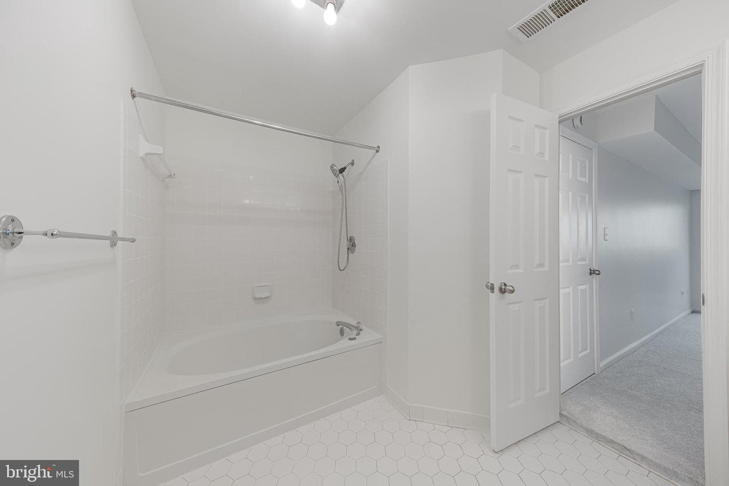 1427 Church Hill Place photo 27