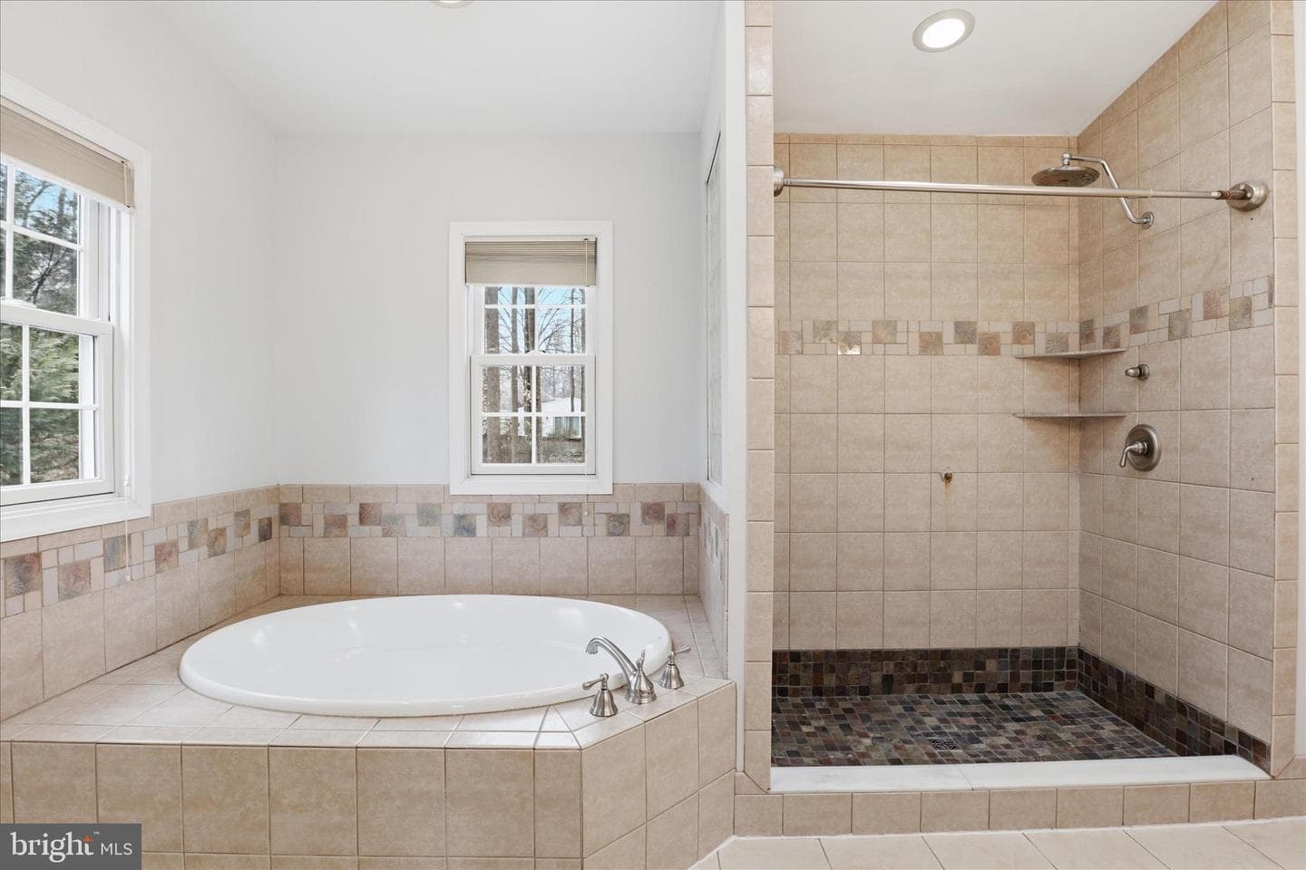 4901 Red Fox Drive photo 25