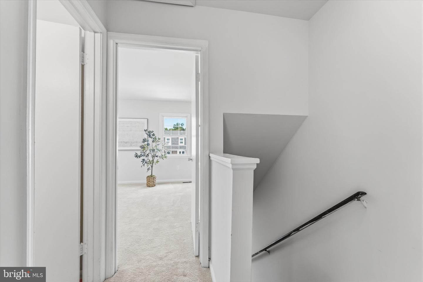 5838 Burke Manor Court photo 21