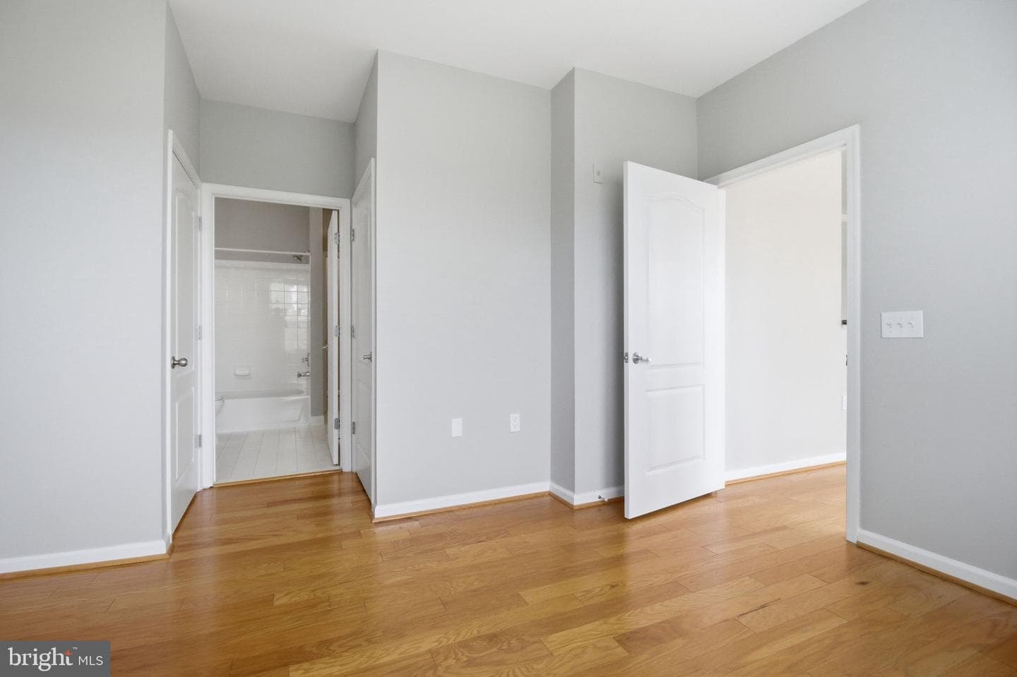 815 Branch Drive #402 photo 23