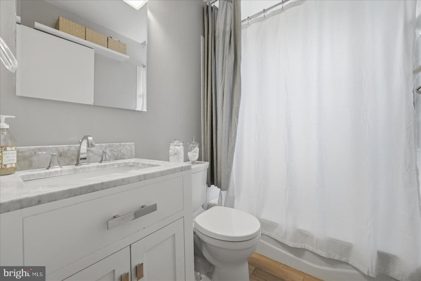 6020 Amherst Avenue photo 25