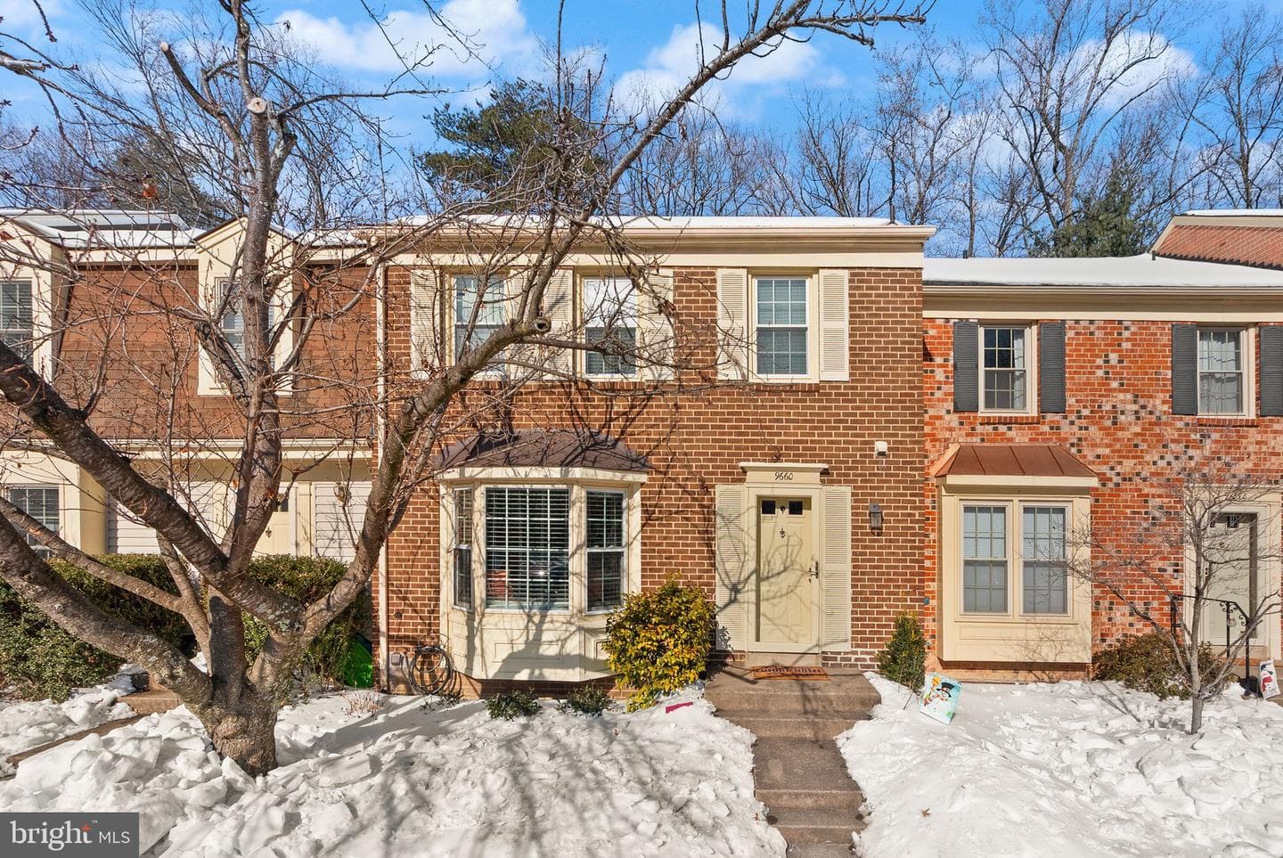 9660 Masterworks Drive photo 1