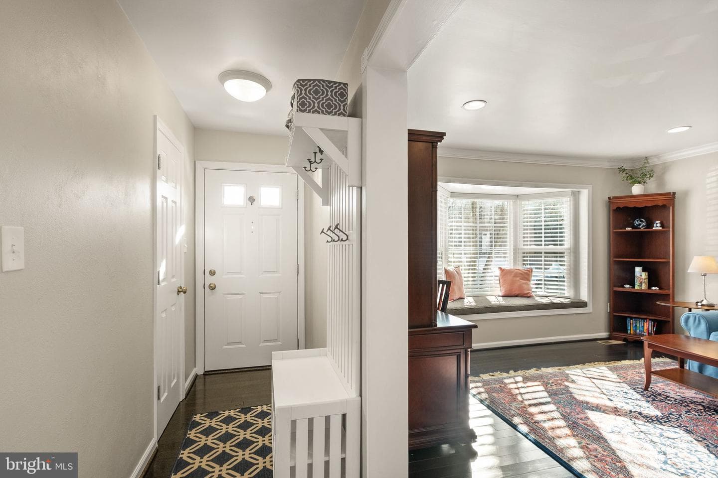 9660 Masterworks Drive photo 2